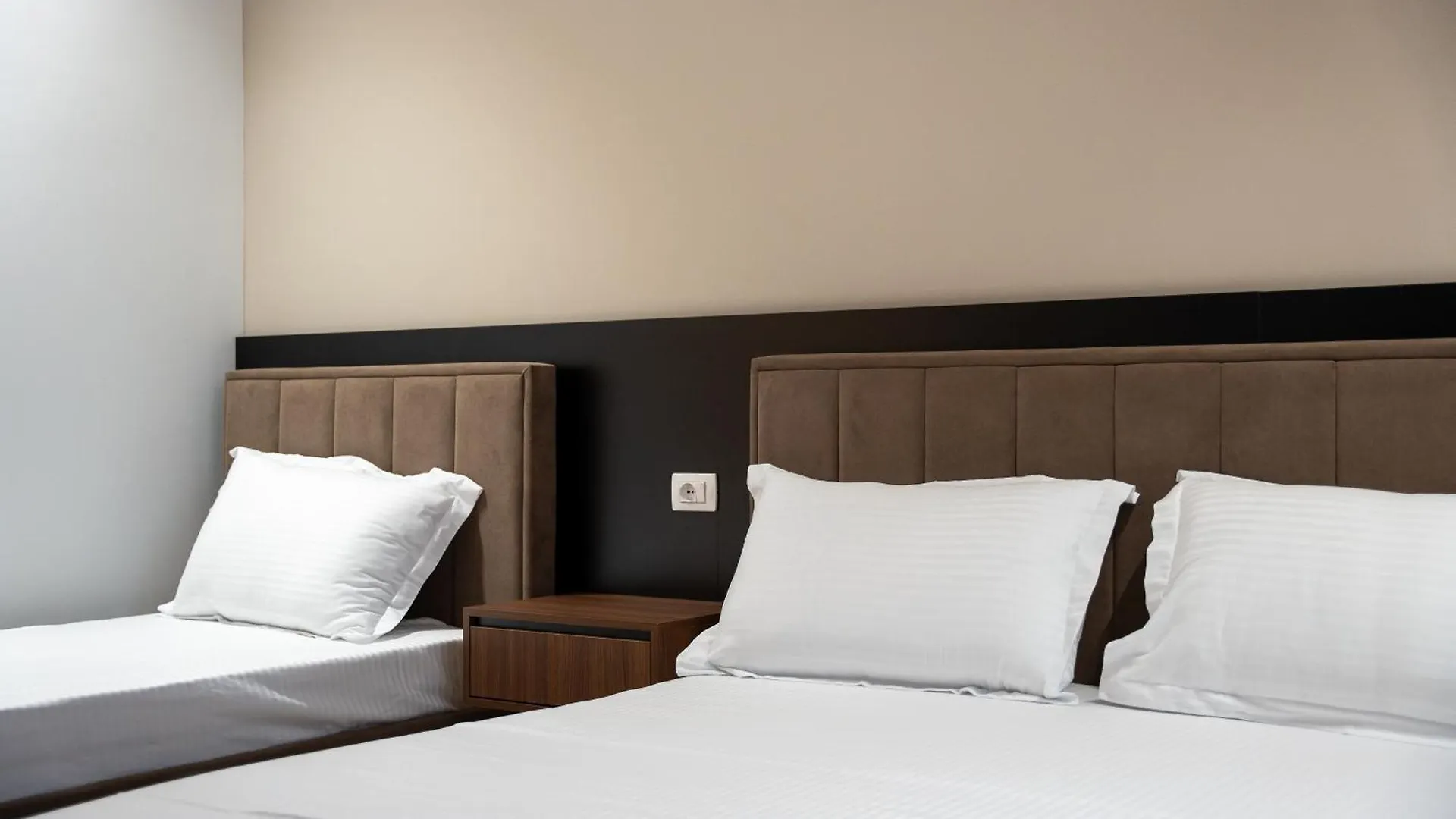 Hotel Eurostiven Papaj Albania